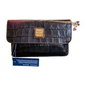 DOONEY & BOURKE NWT Croc Embossed Oakdale Milly Black Clutch Wristlet